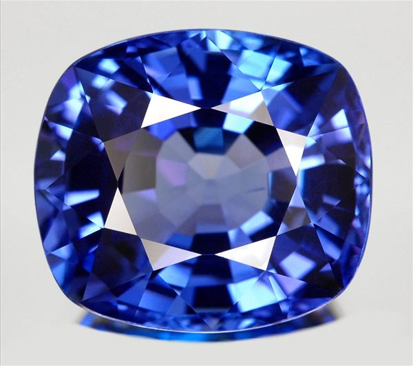 全球最美丽的五种蓝色宝石大赏