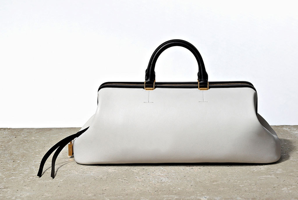Céline全新Handbag系列包袋