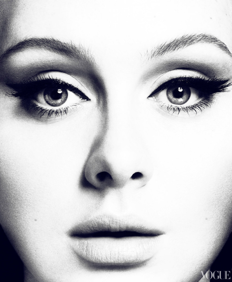 Adele为美版《Vogue》拍封面