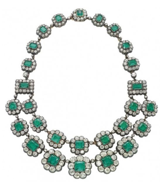 莉丽·萨夫拉夫人八款顶级奢华珠宝拍卖以天价成交